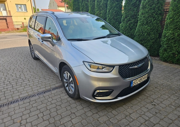 Chrysler Pacifica cena 220170 przebieg: 39414, rok produkcji 2021 z Police małe 379